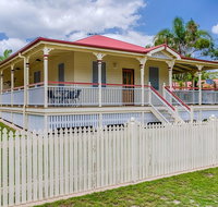5 Bomburra Court - Rainbow Beach Ticks All The Boxes Pool Shed Fenced Yard Pet Friendly