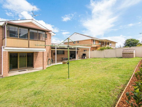 50 Lakeview - Accommodation Newcastle 2