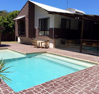 6 Bomburra Court - Rainbow Beach Pet Friendly in great Bush and Beach location