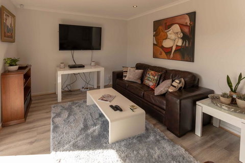 64 Marina Way, Mannum - Accommodation Newcastle 2