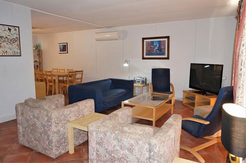 9a Krait Street - Close To The Town Centre - Accommodation Newcastle 2