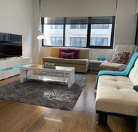 Realm Modern Executive Apartment 1BR Wine WiFi Secure Parking Canberra - Accommodation Newcastle