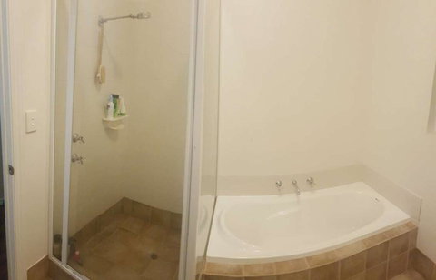 A Better Life Animal Sanctuary FarmStay - Private Two-Bedrooms, Lounge Room & Bathroom & Toilet, Shared Kitchen - Accommodation Newcastle 1