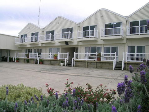 A Great Ocean View Motel - Accommodation Newcastle 0
