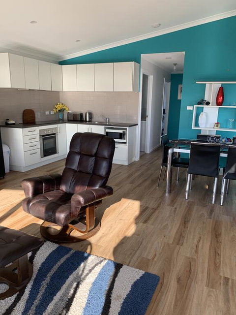 A1ViewBicheno Appartment - Accommodation Newcastle 0