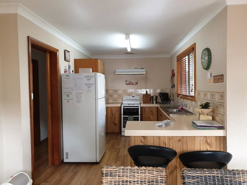 Abbey Beach Shack - Accommodation Newcastle 3