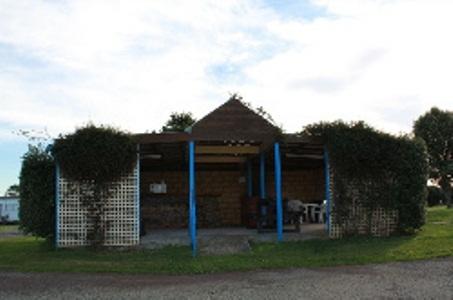 Abel Tasman Cabins Devonport - Accommodation Newcastle 3