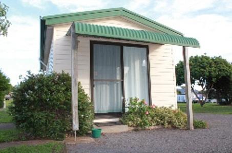Abel Tasman Cabins Devonport - Accommodation Newcastle 2