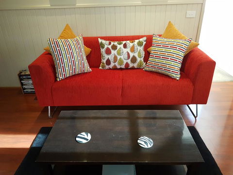 About Time Retreats- Studio Three - Accommodation Newcastle 1