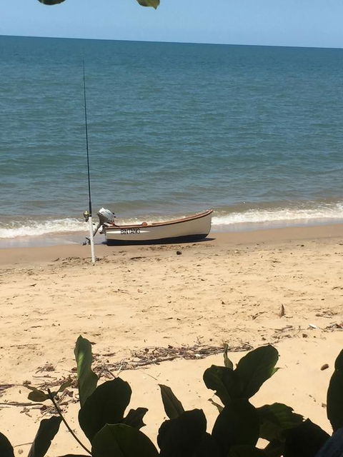Absolute Beach Frontage, Family Friendly, Home Away From Home - Accommodation Newcastle 3