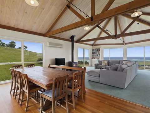 Acacia Brae - Accommodation Newcastle 1