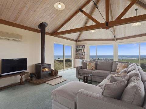 Acacia Brae - Accommodation Newcastle 3