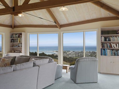 Acacia Brae - Accommodation Newcastle 2
