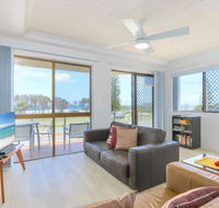 Acacia Holiday Apartment - Accommodation Newcastle