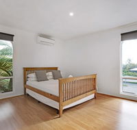 Adelaide Holiday Homes - Accommodation Newcastle