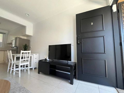 Double Up On Dalgety Brunswick - Accommodation Newcastle 4