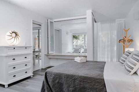 DRIFT PALM COVE- Private 2 Bed -Apartment 2204 - Accommodation Newcastle 4