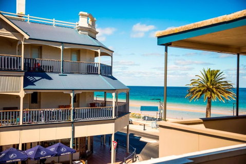 Esplanade Hotel Adelaide - Accommodation Newcastle 0
