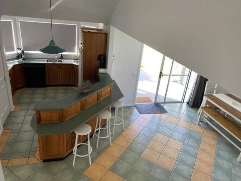 FAIR11W - Fairlight House - Accommodation Newcastle 2