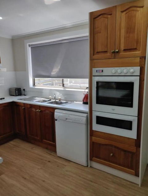 Farm Stay On The Valley - Accommodation Newcastle 1