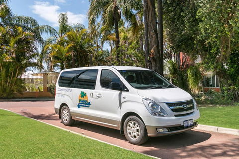 Flag Motor Lodge - Accommodation Newcastle 1