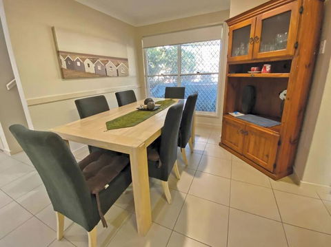 FLIP FLOP INN - Accommodation Newcastle 4