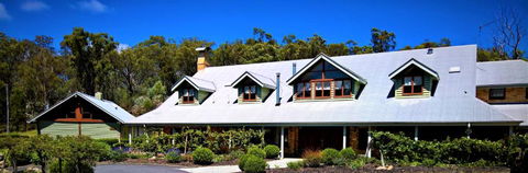 Girraween Country Inn - Accommodation Newcastle 0