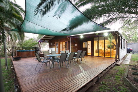 Goolwa River Retreat - Accommodation Newcastle 0