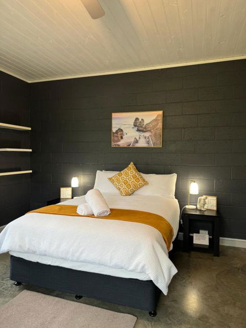 GORGE Chocolates Farmhouse - Accommodation Newcastle 0