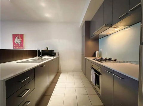 GW24-1 BATH 2 BR At The Glen With FREE Parking And Balcony - Accommodation Newcastle 4