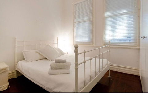 Gorgeous Subiaco Cottage - Accommodation Newcastle 2
