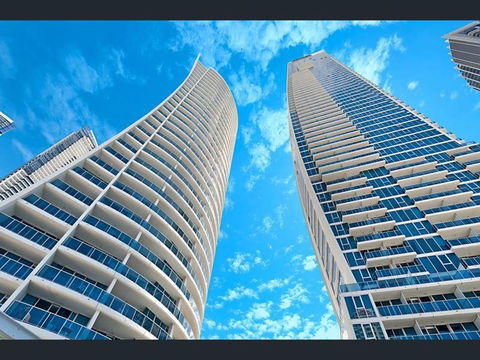 H-Residences Private Apartments - Hosted By Coastal Letting - Accommodation Newcastle 4