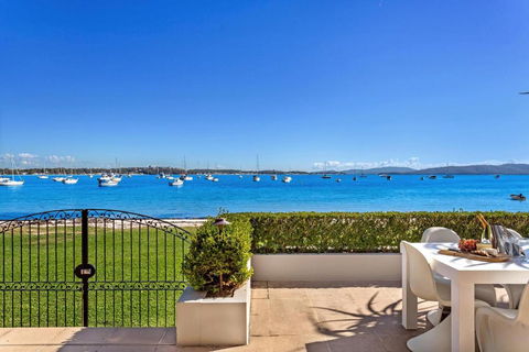 H3 Port Stephens - Accommodation Newcastle 0