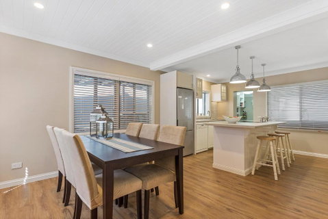 Hamptons At The Bay - Accommodation Newcastle 3