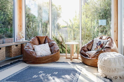 Haven Views Harmers Haven - Accommodation Newcastle 3