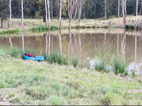 Hill Top Tiny River House - Accommodation Newcastle 3