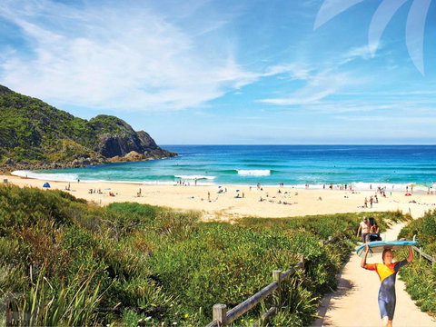 Affordable Twin Peaks 2 - Accommodation Newcastle 2