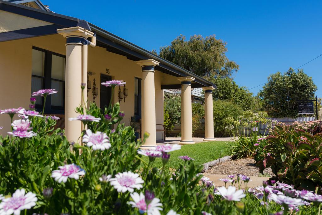 Kingston SA Accommodation Newcastle