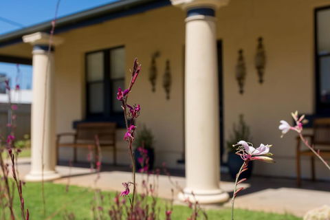 Agnes Cottage Bed & Breakfast - Accommodation Newcastle 3