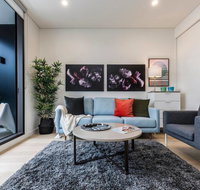 Air Conditioned One Bedroom with Pool Close To CBD - Accommodation Newcastle