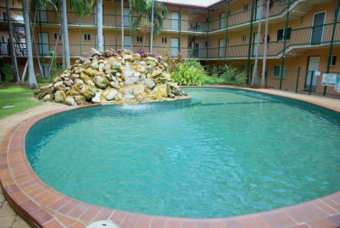 Alatai Holiday Apartments - Accommodation Newcastle 0
