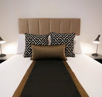 Alex Perry Hotel  Apartments - Accommodation Newcastle