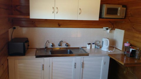 Alexanders Of Richmond - Accommodation Newcastle 2