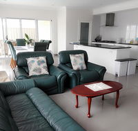 Alkimos Beach Retreat - Accommodation Newcastle