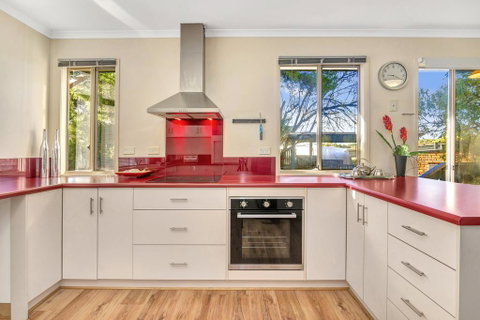 All Decked Out - Accommodation Newcastle 2
