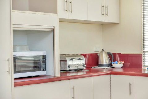All Decked Out - Accommodation Newcastle 3
