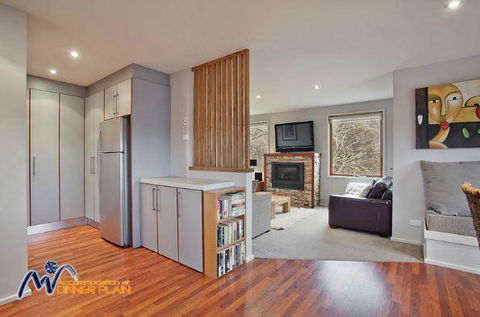 Alyeska - Accommodation Newcastle 2