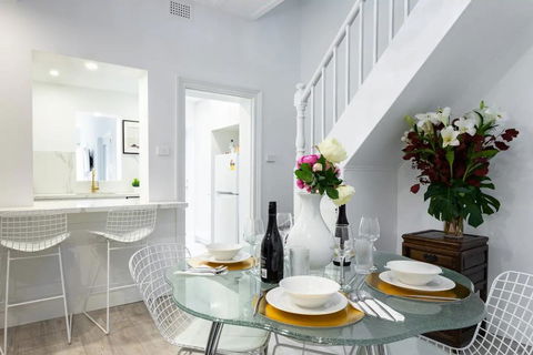 Amazing Waterview Terrace At The Rocks Sydney CBD - Accommodation Newcastle 1
