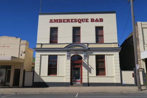 Amberesque B&B - Accommodation Newcastle 0