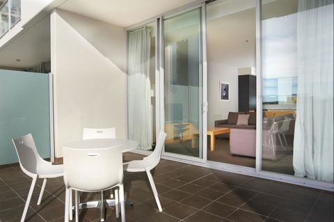 Amity Apartment Hotels - Accommodation Newcastle 2